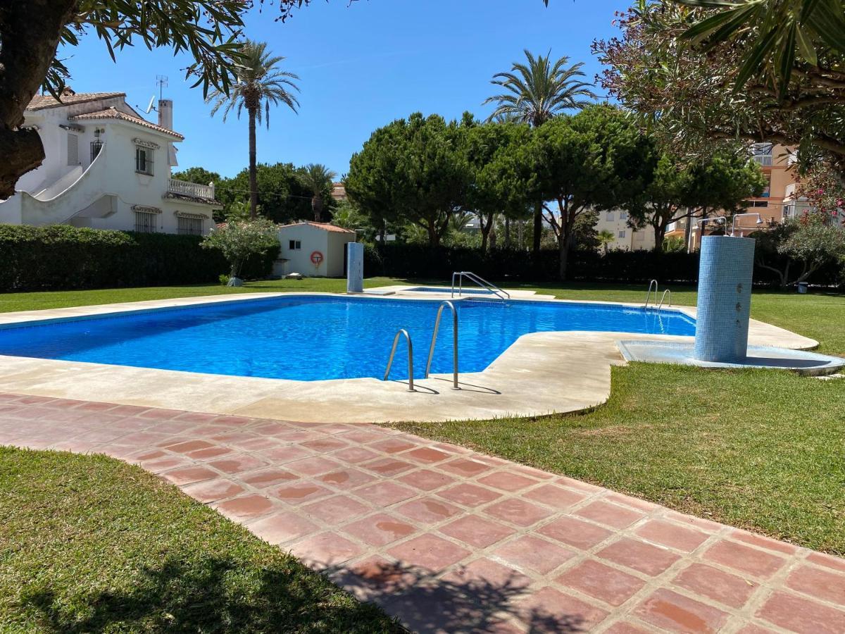 Vacker Lagenhet Med Unik Havsutsikt Apartman Torrox Kültér fotó